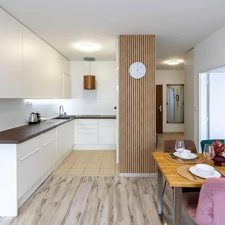 Modern Family Escape Bratislava