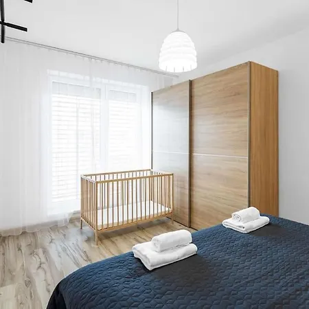 Modern Family Escape Apartment *