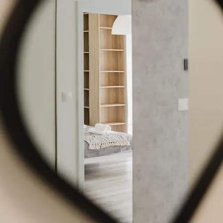 Apartment Modern Family Escape