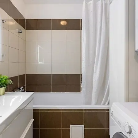 Apartament Modern Family Escape